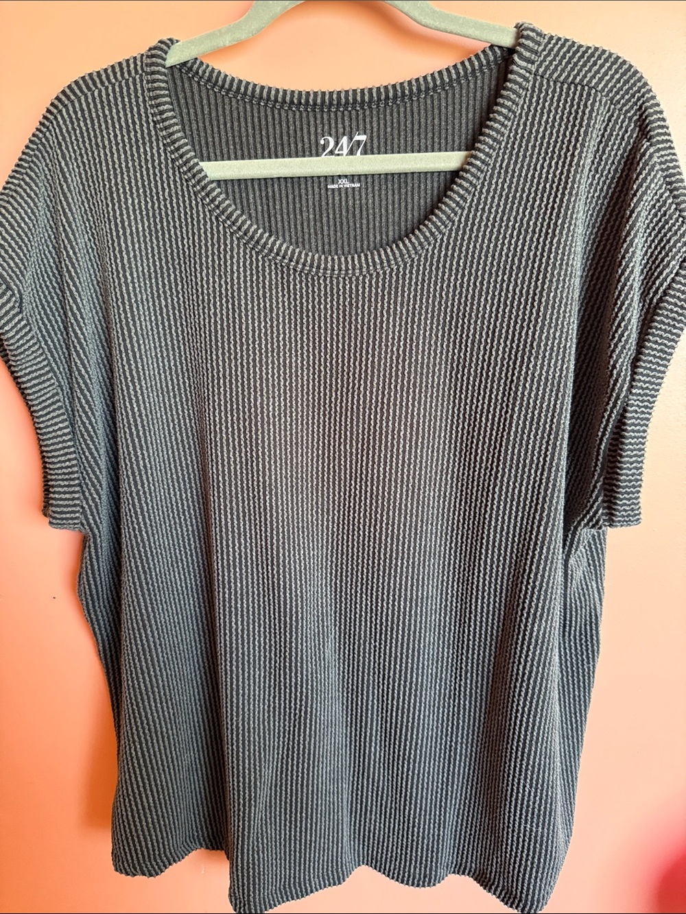 Maurices Charcoal Ribbed Short Sleeve Tee